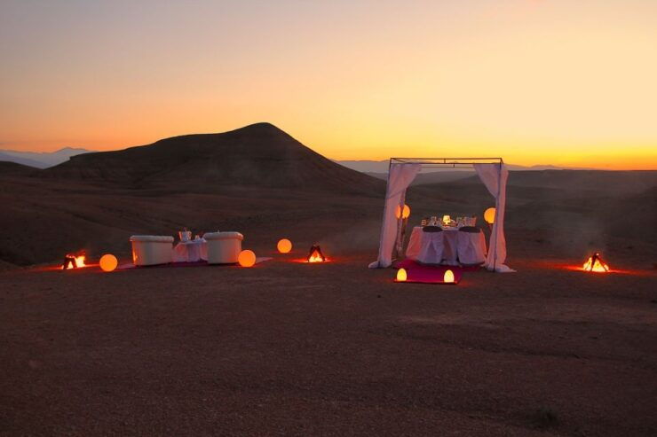 Agafay Desert Dinner Experience With Sunset Views & Swiming - Experience Highlights