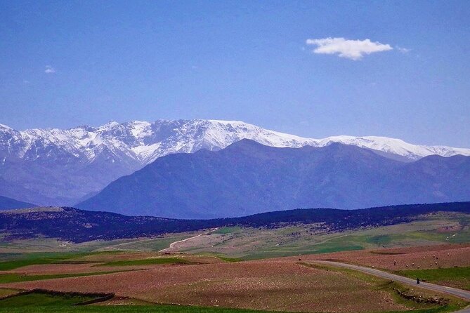 Agafay Desert, Three Valleys & Waterfall Tour - Tips for a Memorable Experience