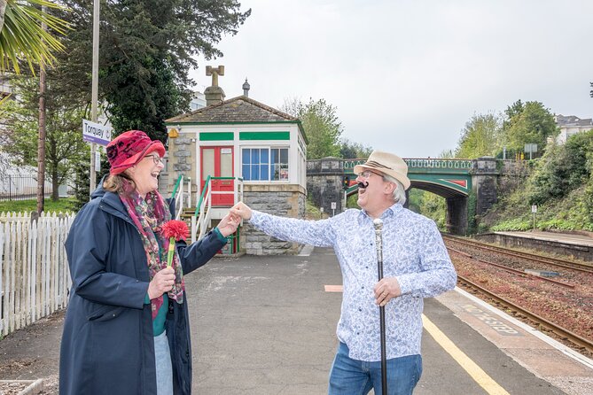 Agatha Christie Walking Tour - the Story of Her Extraordinary Life - Tour Highlights