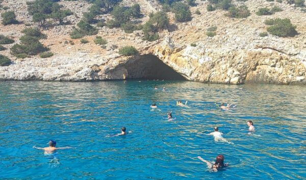 Agia Anna: Koufonisia Cruise and Rina Cave Swim With BBQ - Cruise Highlights