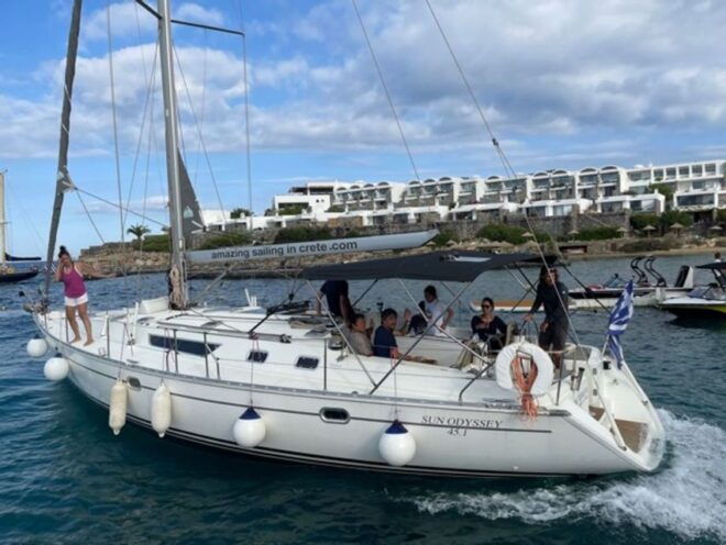 Agios Nikolaos: Private Sailing Cruise in Mirabello Bay - Boarding and Setting Sail