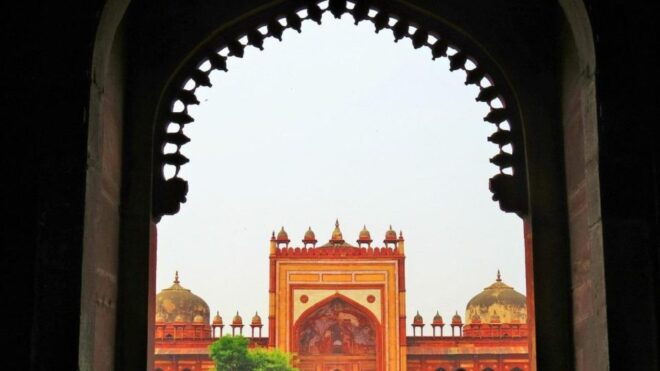 Agra And Fatehpur Sikri 2 Days Tours - Day 1 Exploration