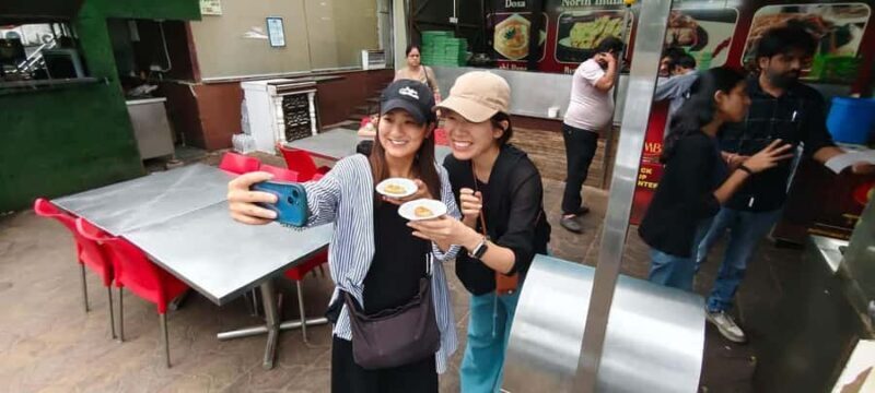 Agra by Tuk Tuk: Evening Shopping & Local Bazaar Tour - Discover the Vibrant Nightlife of Agra with a Tuk Tuk Market Tour