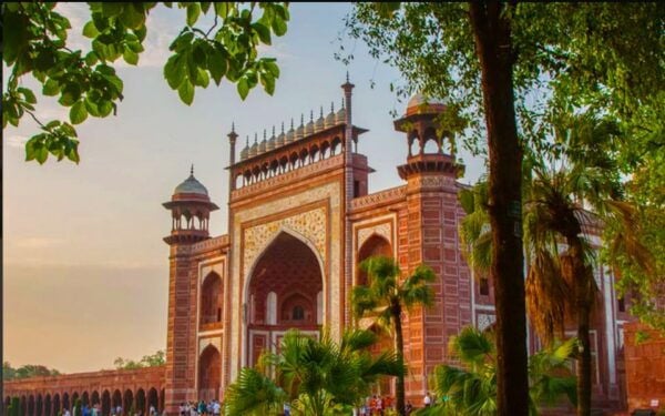 Agra: City Tour With Taj Mahal, Mausoleum, & Agra Fort Visit - The Sum Up