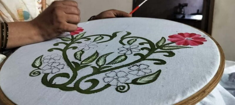 Agra: Colorful Fabric Painting Workshop in a Local Home - An In-Depth Look at the Fabric Painting Workshop in Agra