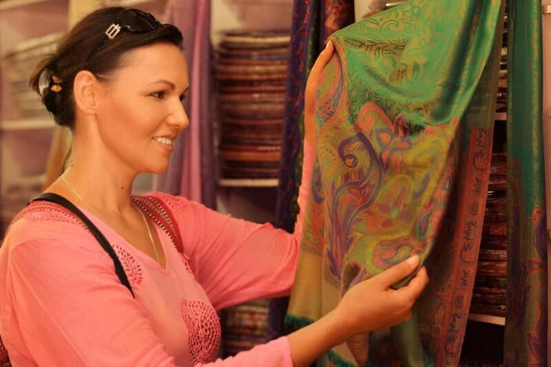 Agra: Customizable Shopping Tour with Female Expert - Final Thoughts on Value and Suitability