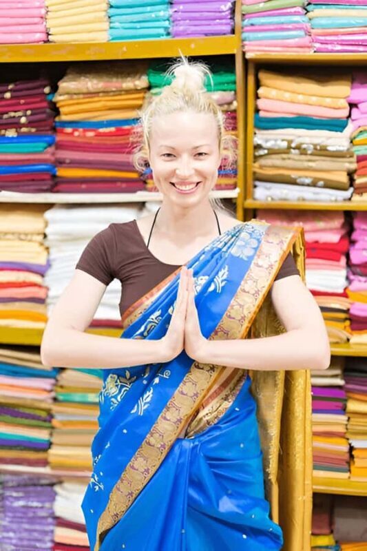 Agra: Customizable Shopping Tour with Female Expert - Who Will Love This Tour?