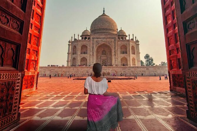 Agra Day Trip From Delhi With Transport - Logistics and Accessibility