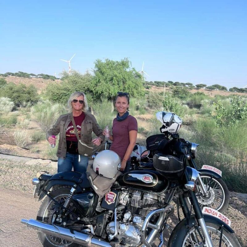 Agra: Evening Guided City Bike Tour with Hotel Pickup - Experience Overview: What to Expect from the Agra Bike Tour