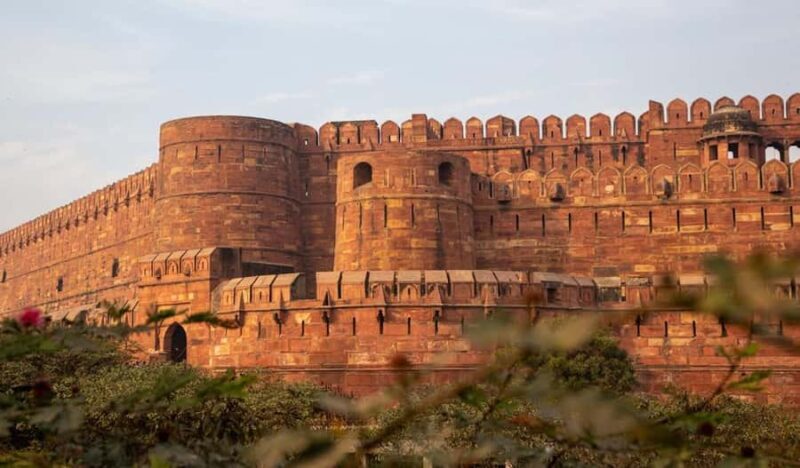 Agra : Fast Track Entry Ticket Agra Fort & Fatehpur Sikri - The Sum Up