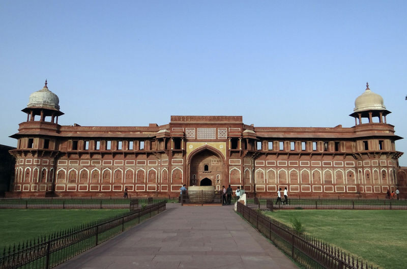 Agra Fort Ticket with Optional Guide - Red sandstone walls, Mughal royal life