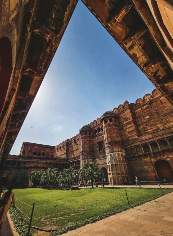 Agra Fort Ticket with Optional Guide - Digital entry and ticket timing
