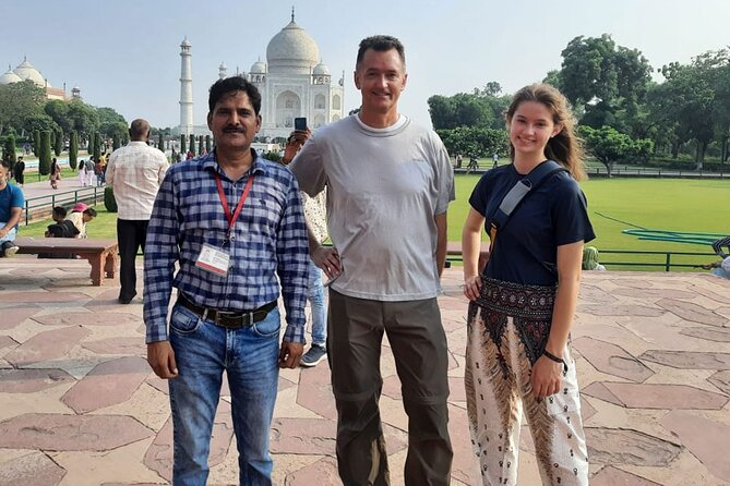 Agra Full-Day Local Tour With Taj Mahal, Agra Fort and Mehtab Bagh - Meeting and Pickup Details