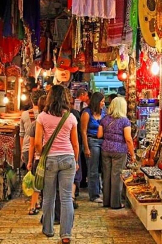 Agra : Heritage Walk Tour by Tuk -Tuk Hidden Gems with Guide - Good To Know