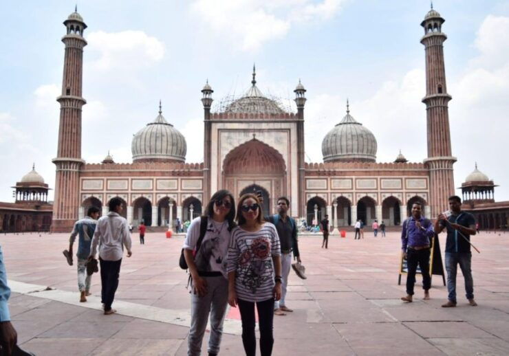 Agra: Heritage Walking Tour of Agra 2 Hours by Auto Rickshaw - Good To Know