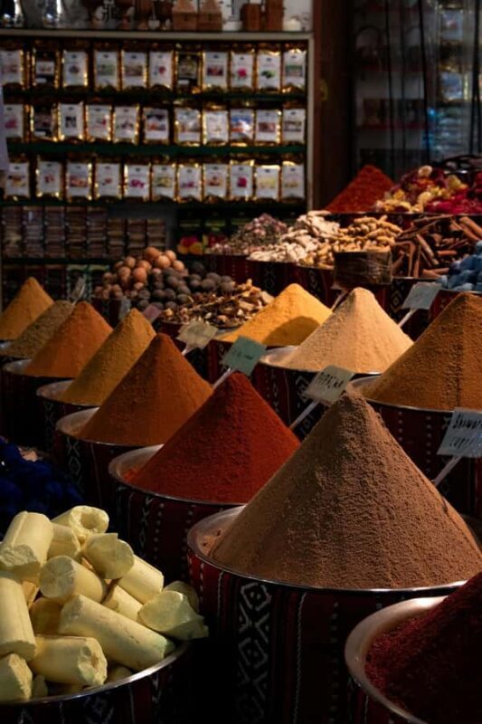 Agra: Heritage Walking Tour & Street Food Tasting & Tuk-tuk - Who Is This Tour Best For?