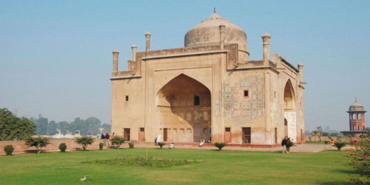 Agra Hidden Gems Heritage Walking Tour - Activities