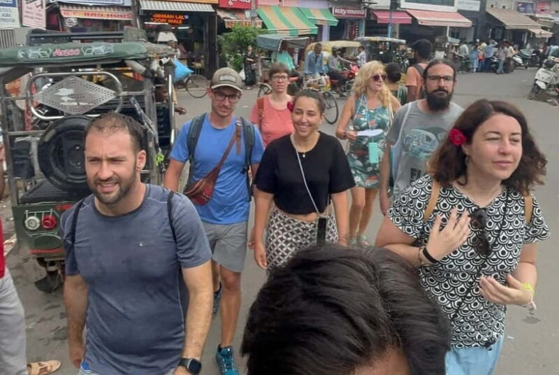 Agra Local Heritage Walking Tour with Hotel Pick-Up - 4 Hour - Why This Tour Offers Great Value