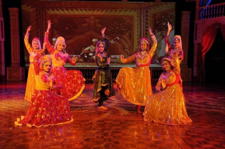 Agra: Mohabbat the Taj Show Tickets and Agra Transfers - Ticket Details and Benefits