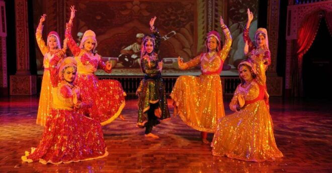 Agra: Mohabbat the Taj Show Tickets and Agra Transfers - Full Description of the Show