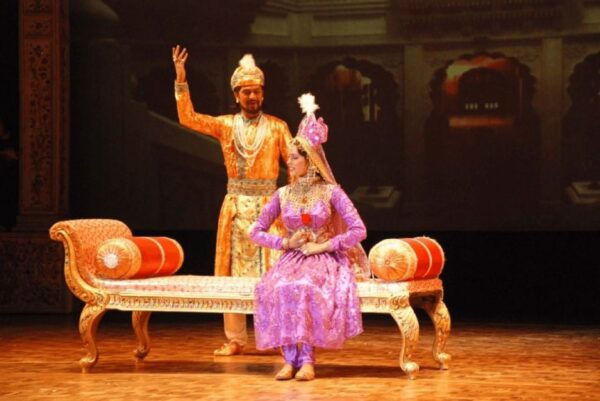 Agra: Mohabbat the Taj Show Tickets and Agra Transfers - The Sum Up