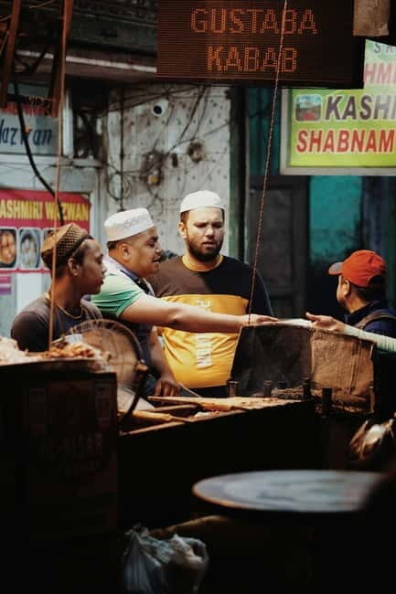 Agra: Old Agra Market & Street Food Tour by Tuk-Tuk - Good To Know