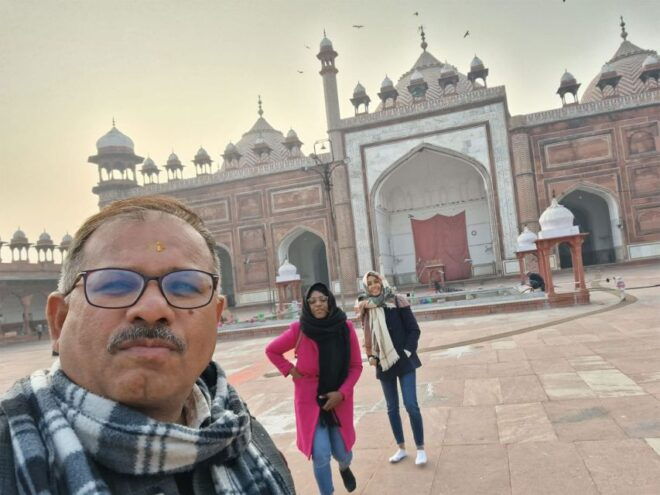 Agra : Private Agra City Walking Tour With Expert Guide - Tour Experience and Highlights