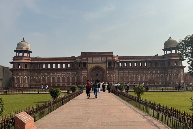 Agra Private Day Tour with Guide and Transportation - What’s Included and What’s Not