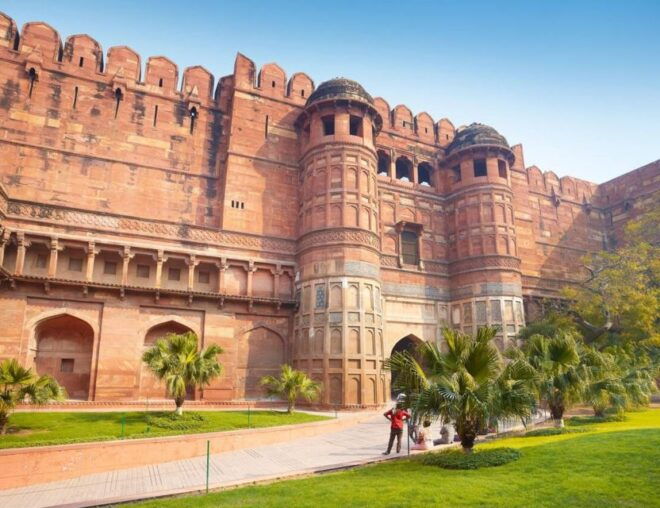 Agra: Private Local Agra Tour by Tuk Tuk - Itinerary