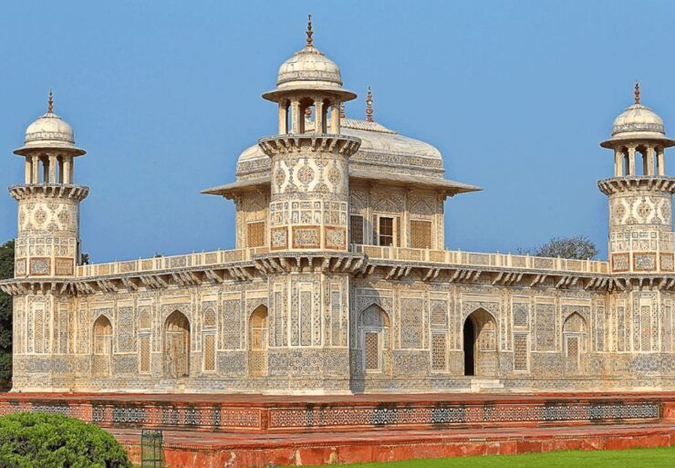 Agra: Private Taj Mahal And Agra Fort Guided Tour by Car - Tour Details