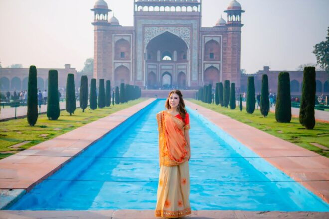 Agra: Private Taj Mahal Guided Tour With Skip-The-Line Entry - Important Information