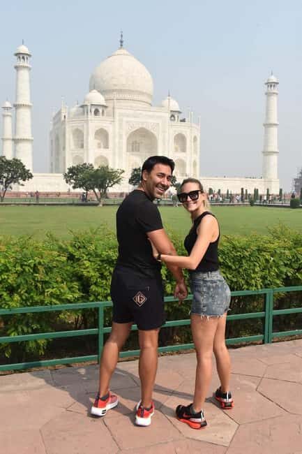 Agra: Private Tour Skip the Line Taj Mahal & Agra Fort - FAQs