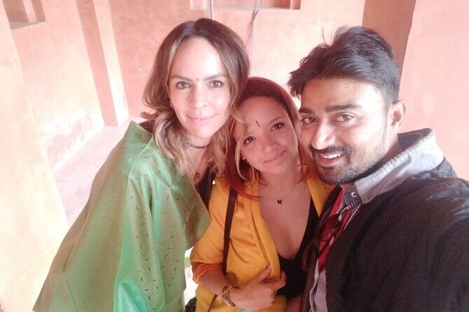 Agra Private Tour with Multilingual Guide and Skip the Queue - Who Is This Tour Best For?