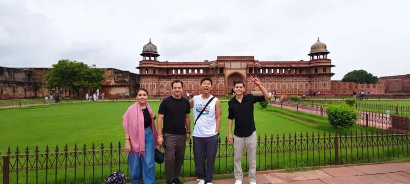 Agra: Skip-the-Line Taj Mahal, Agra Fort & Baby Taj Day Trip - Exploring Agra Fort