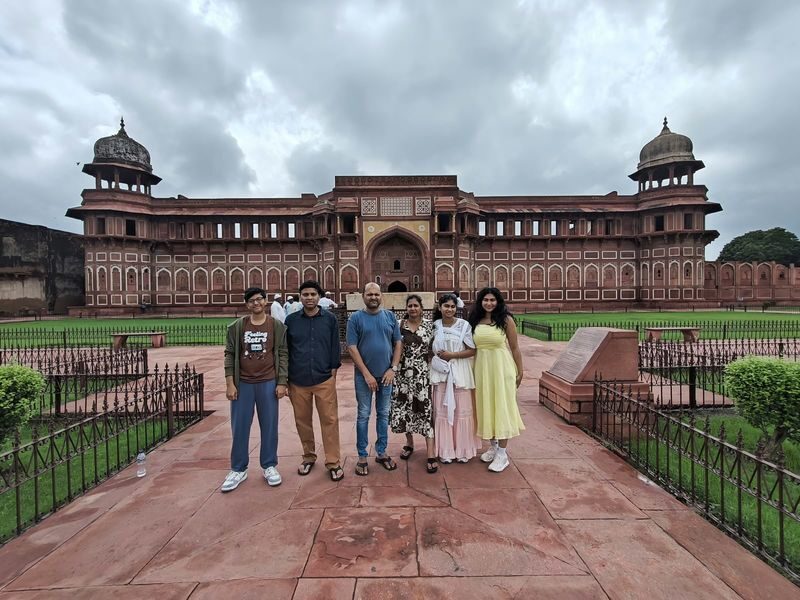 Agra: Skip-the-Line Taj Mahal & Agra Fort Private Tour - Timing and a few details to settle
