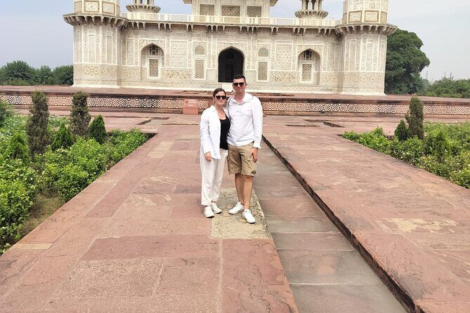 Agra: Skip the Line Taj Mahal and Agra Fort Private Day Tour - FAQ