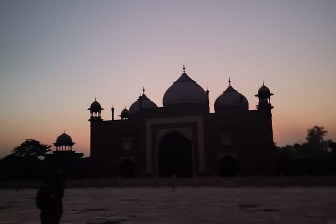 Agra: Skip-the-Line Taj Mahal and Agra Fort Tour - All Inclusive - The Real Impact of the Tour