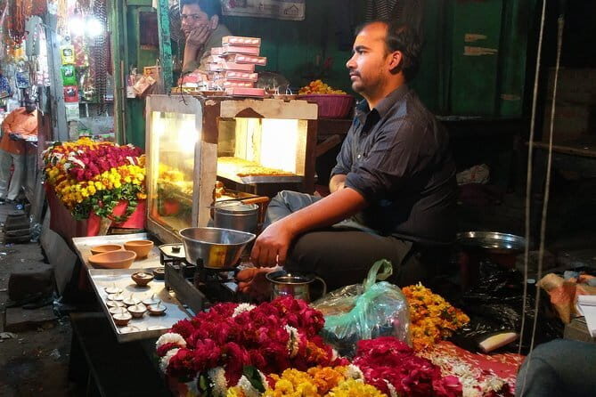 Agra: Skip-the-Line Taj Mahal and Agra Fort Tour - All Inclusive - FAQ