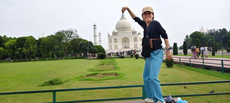 Agra: Skip-the-Line Taj Mahal Sunrise Tour w/Fatehpur Sikri - The Value of This Tour