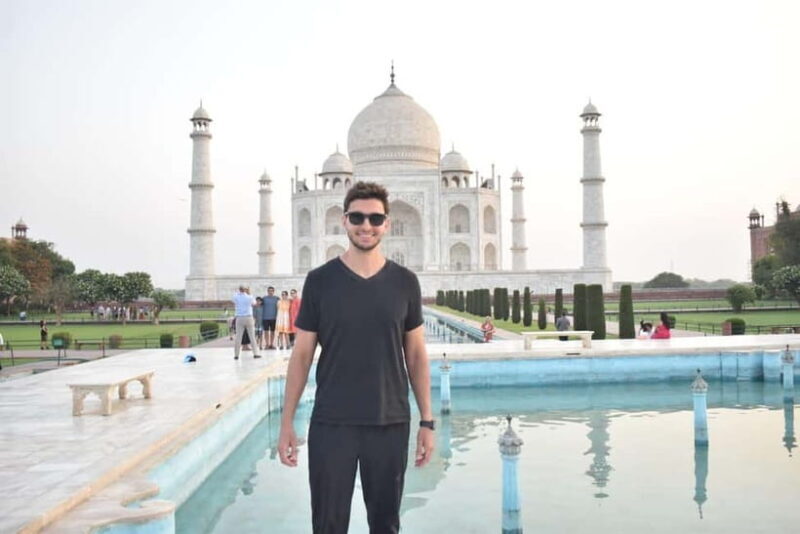 Agra: Skip-the-Line Taj Mahal Sunrise Tour with Breakfast - The Sum Up