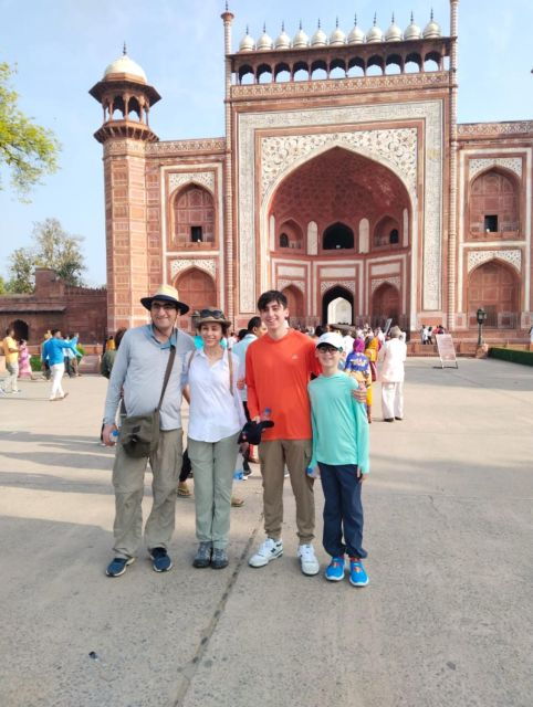 Agra: Skip-The-Line Taj Mahal With Mausoleum Guided Tour - Professional Tour Guide and Photography Services