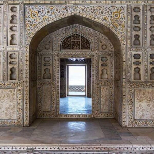 Agra: Sunrise Private Tour to the Taj Mahal - The Sum Up