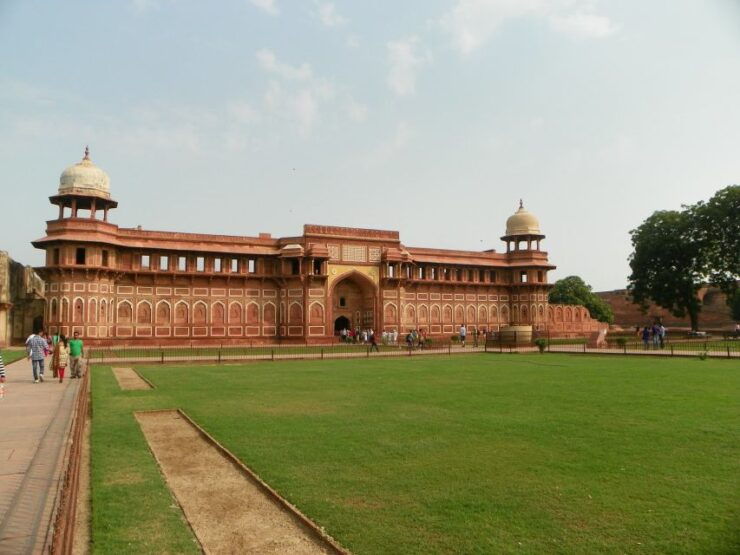 Agra: Taj and Agra Fort E-Tickets & Guide Delhi Transfers - Good To Know