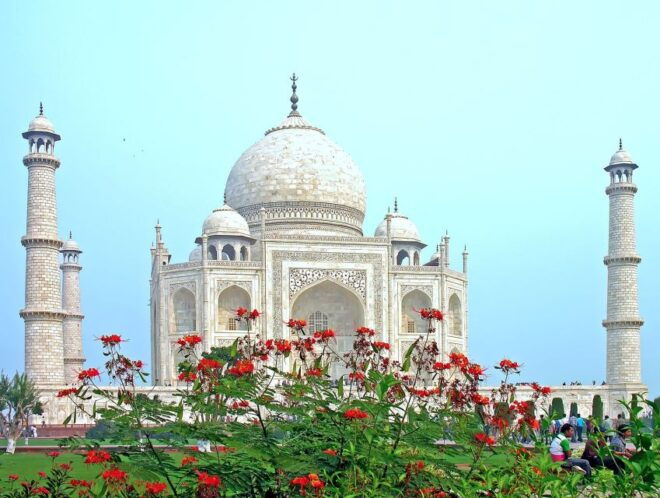 Agra: Taj and Agra Fort E-Tickets & Guide Delhi Transfers - Directions