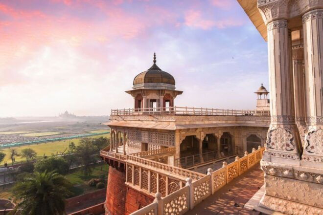 Agra: Taj Mahal and Agra Fort Private Guided Tour - Important Information