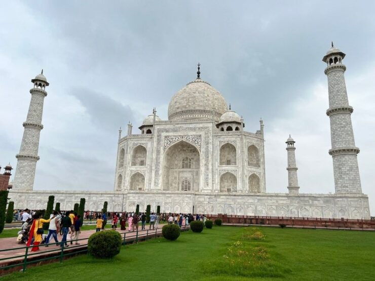 Agra: Taj Mahal and Agra Fort Skip-The-Line Tickets & Guide - Activity Details