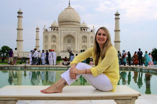 Agra: Taj Mahal and Agra Fort Tour With Skip the Line Ticket - Experience