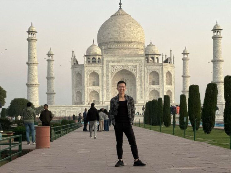 Agra: Taj Mahal and Mausoleum Tour With Skip-The-Line Entry - Experience