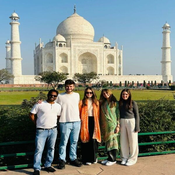 Agra: Taj Mahal and Mausoleum Tour With Skip-The-Line Entry - Positive Reviews