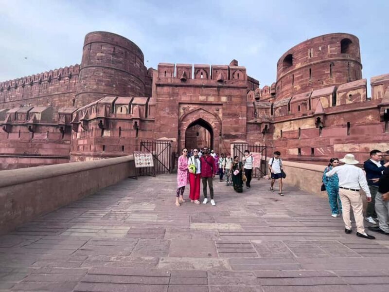 Agra: Taj Mahal, Fort and Baby Taj Tour with Pick-up & Drop - What You Can Expect on This Tour